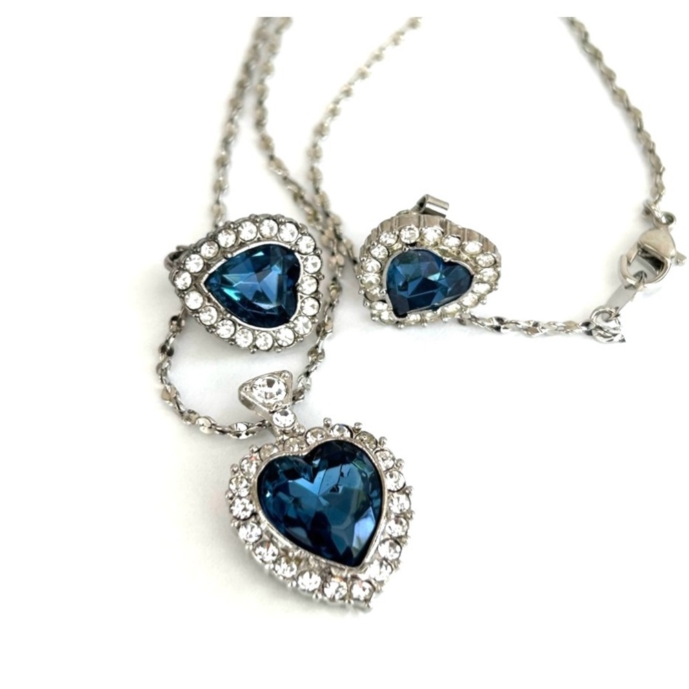 Vintage 1998 Heart Shaped Blue Heart Crystal Necklace & Earring Set
